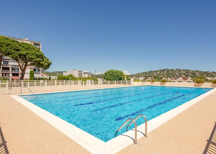 Les Coteaux Du Preconil-4 By Interhome Lejlighed
