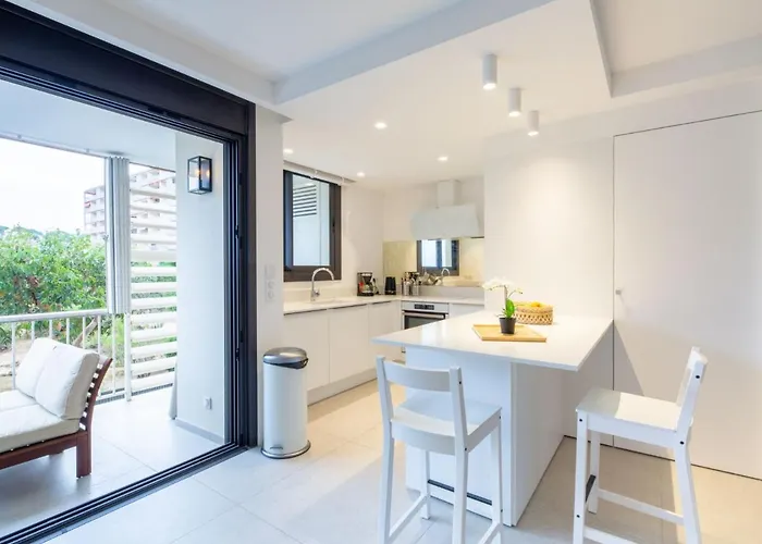 Appartement Les Coteaux Du Preconil-4 By Interhome