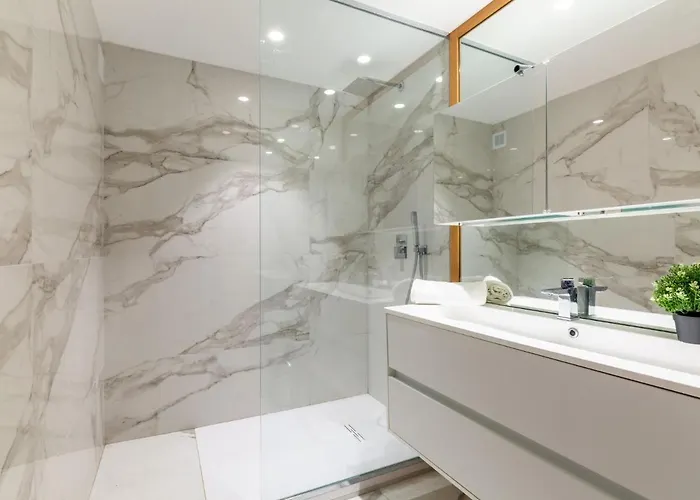 Les Coteaux Du Preconil-4 By Interhome Appartement