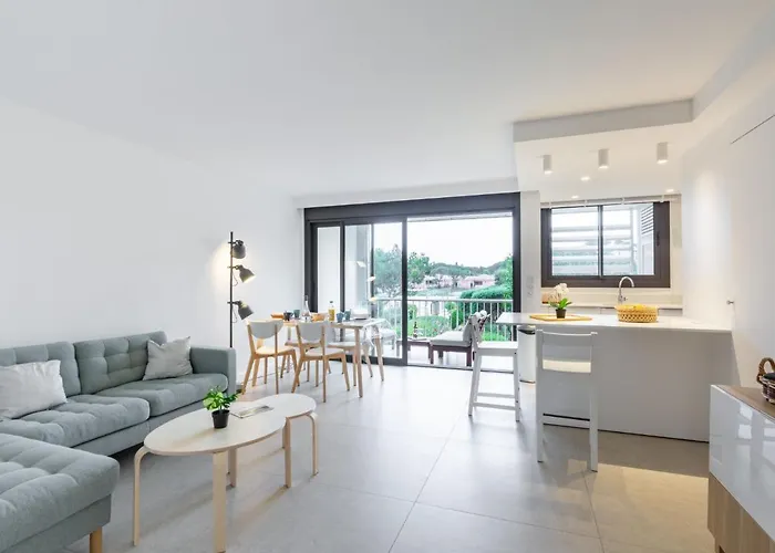 Appartement Les Coteaux Du Preconil-4 By Interhome *