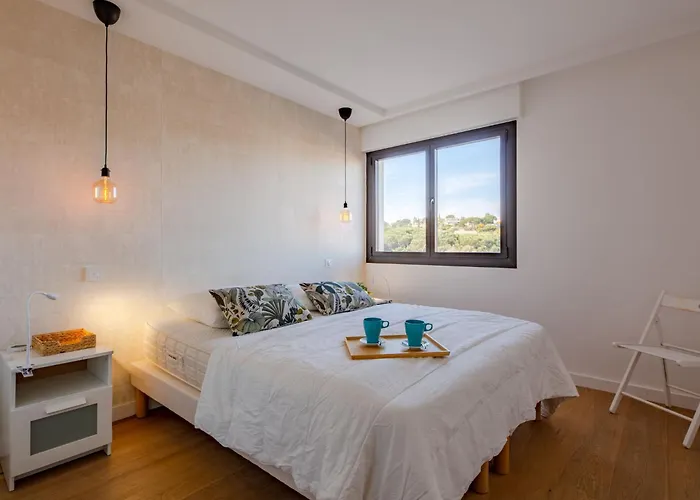 Appartement Les Coteaux Du Preconil-4 By Interhome *
